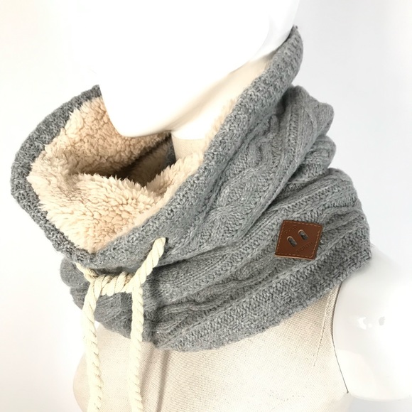le 31 Accessories - Fleece Lined Cable Knit Infinity Scarf neck warmer